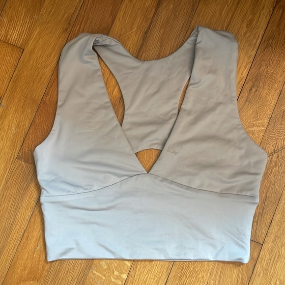 Crop top - Picture 3 of 4